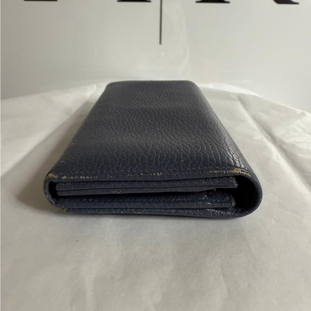 Gucci Women Leather, Long Wallet, Authentic - Picture 4 of 8